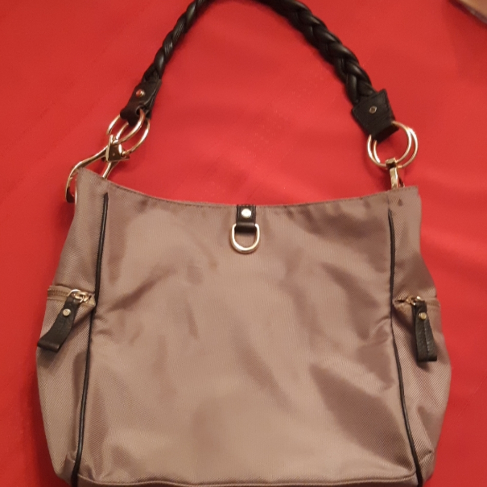 JPK bucket bag